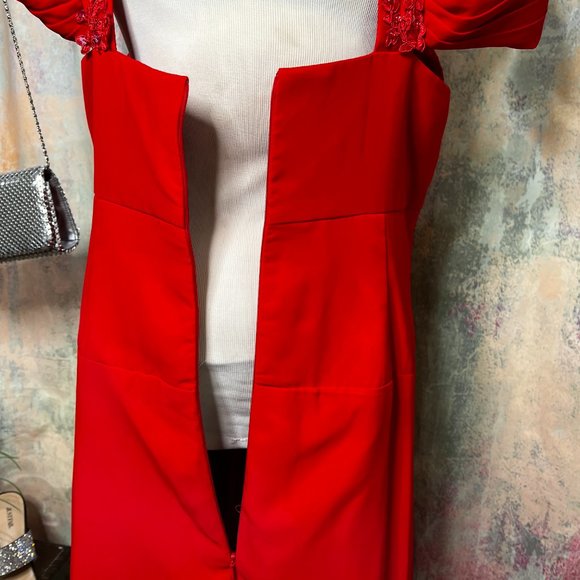 📌JJs House Glamorous Beaded off Shoulder Sleeves Prom - Ball - Evening Gown - Picture 10 of 16